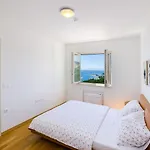 Modernes Nur 90 Meter Zum Mit Meerblick, Tiefgarage, Klima דירה *