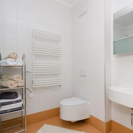 Modernes Nur 90 Meter Zum Mit Meerblick, Tiefgarage, Klima Apartment
