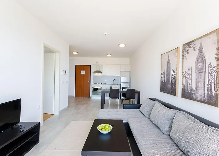 Modernes Nur 90 Meter Zum Mit Meerblick, Tiefgarage, Klima Daire Crikvenica